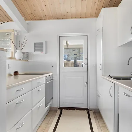 Dimo - 20m From The Sea By Interhome بيت للعطل